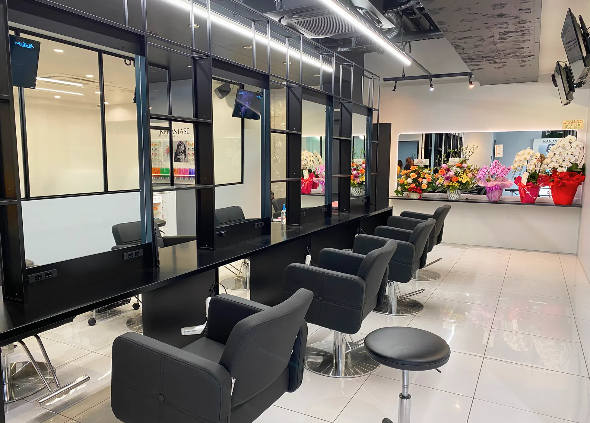 Lapis 名古屋栄 店内 1